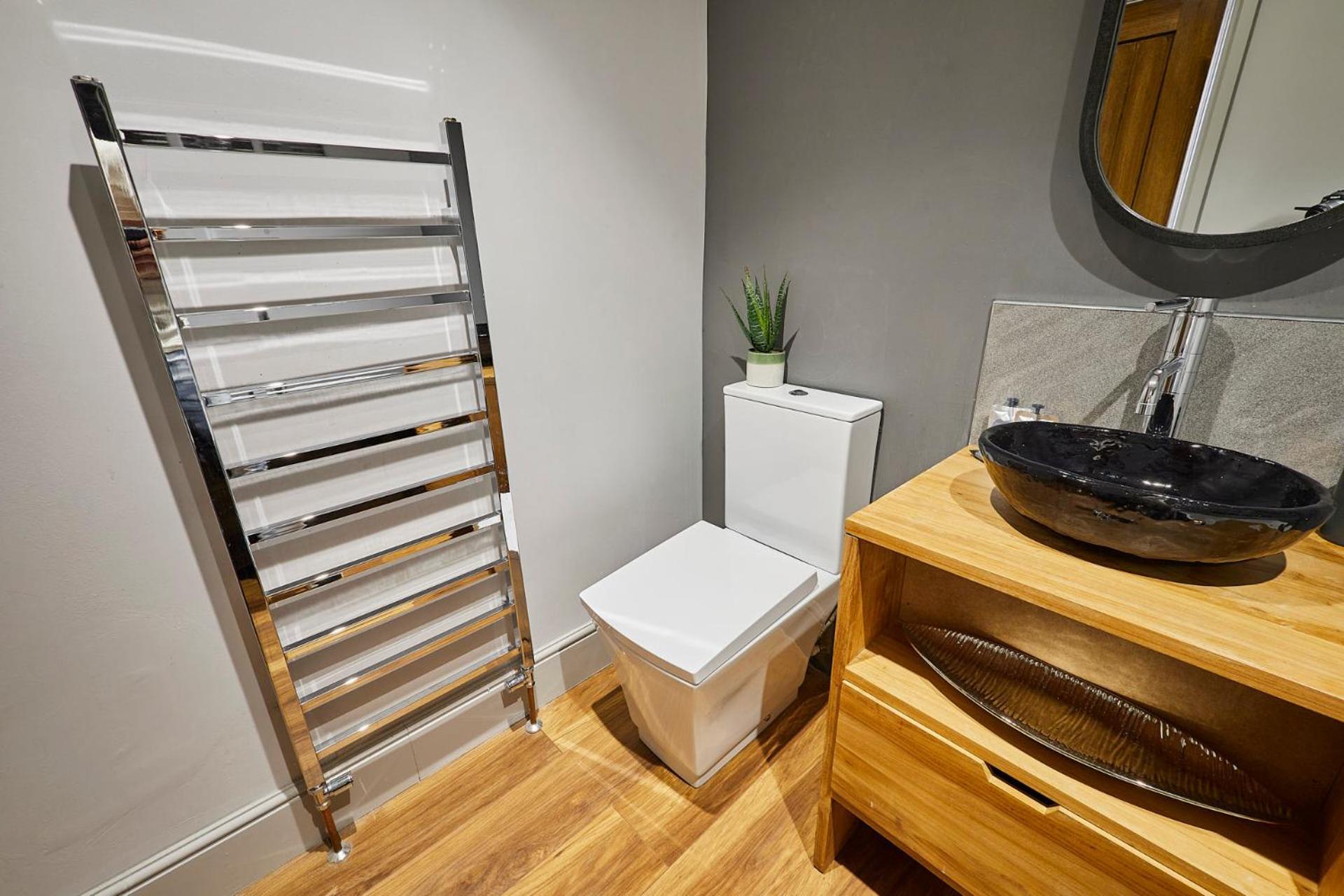 Host & Stay - Narrowgate Apartments Алник Номер фото